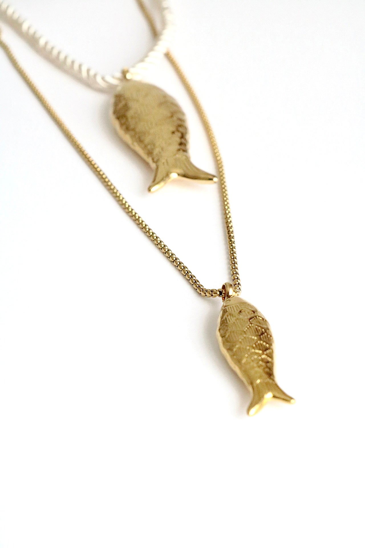 SARDINE LONG NECKLACE