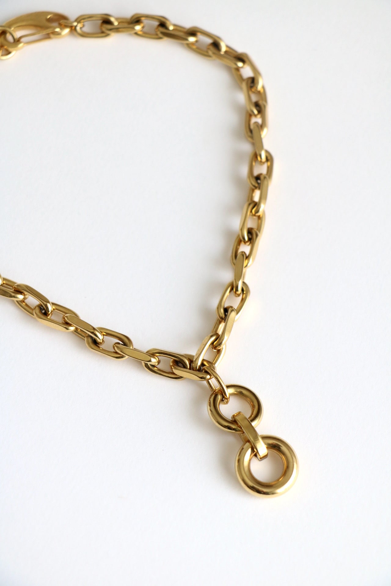 EDGY NECKLACE