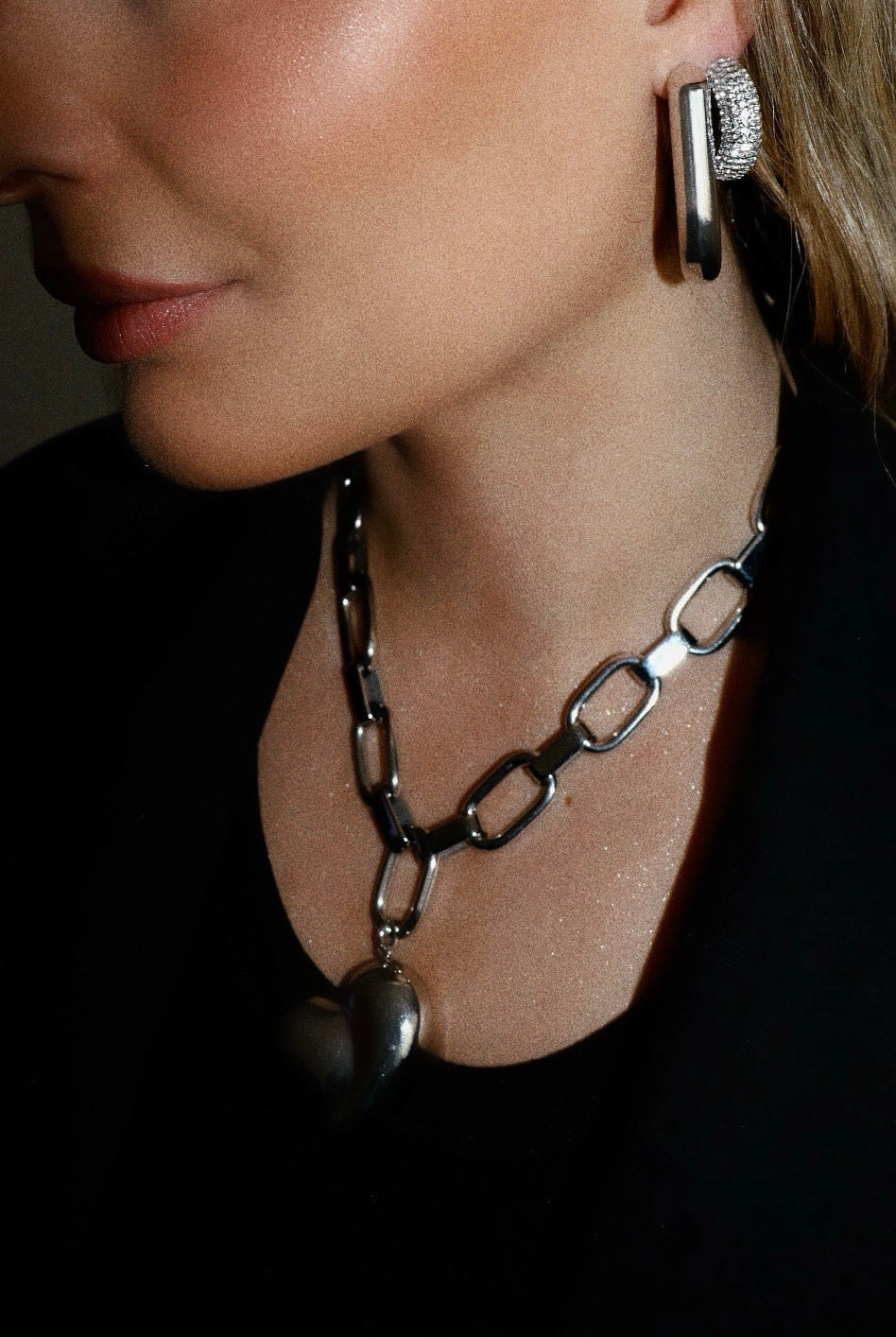 RADIANT HOOPS