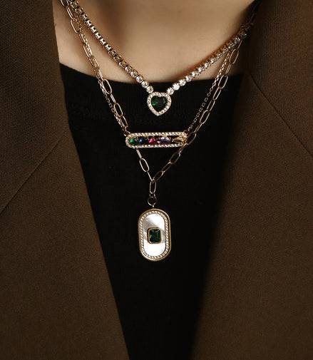 CORALITA NECKLACE