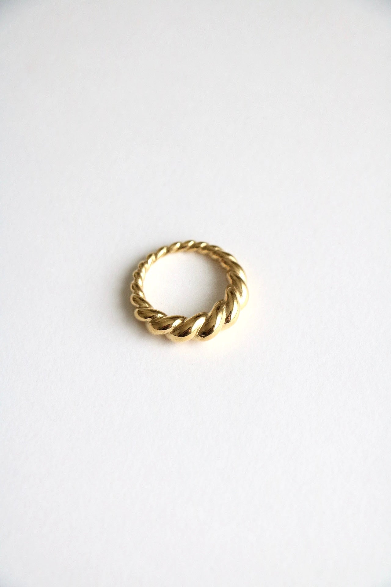MIRROR RING