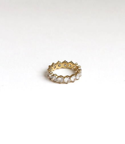 EFFORTLESS RING