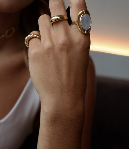 THEA RING