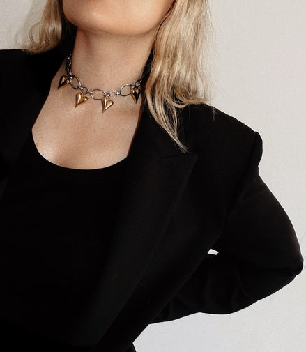 ICONIC NECKLACE