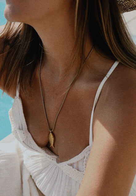 SARDINE LONG NECKLACE