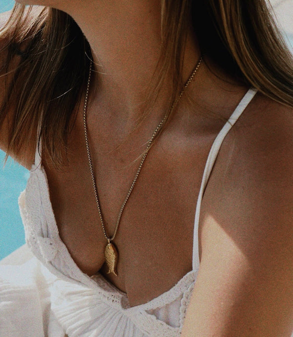 SARDINE LONG NECKLACE