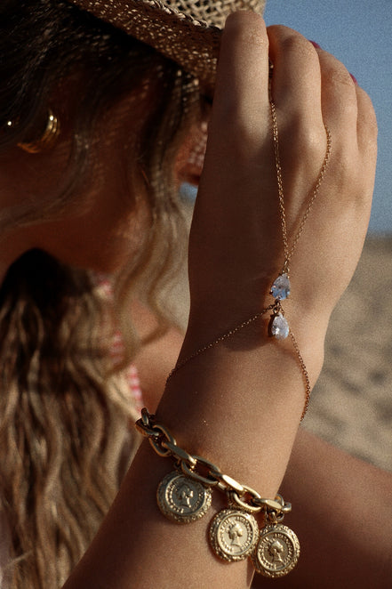 GOLDEN HOUR HAND CHAIN