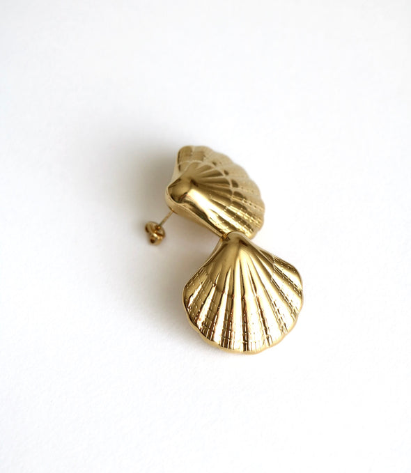 SHELL EARRINGS