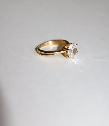 SOLITAIRE LITTLE FINGER RING