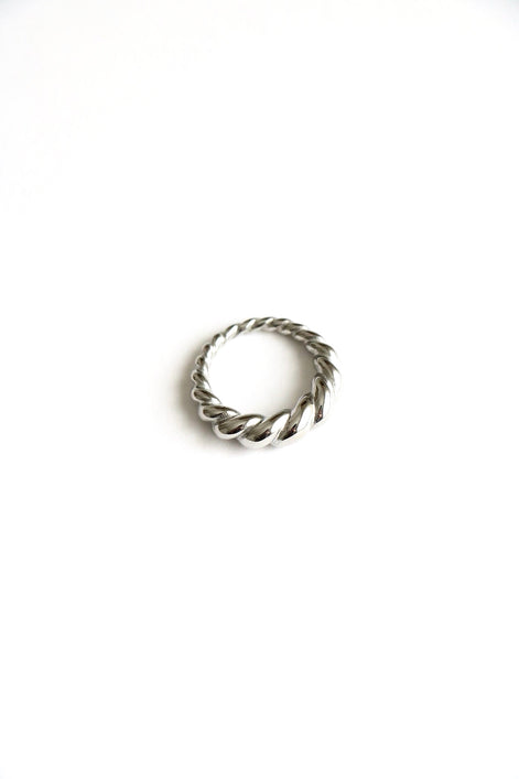 MIKA RING