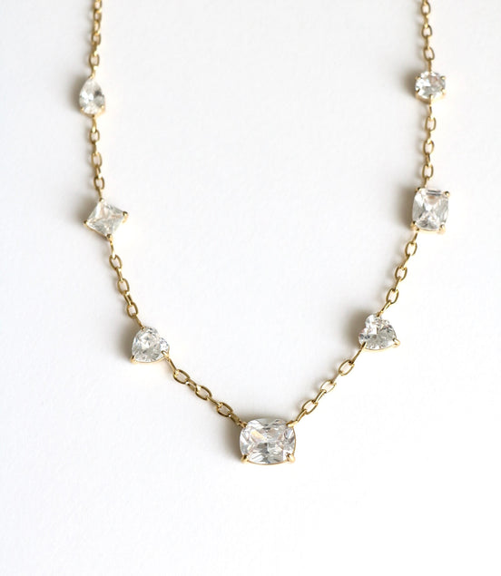 FLAKE NECKLACE