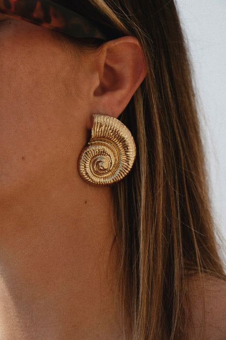 SEA WHELK EARRINGS