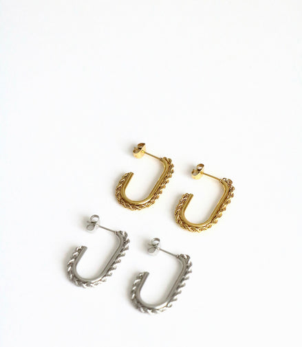 CAMILLE HOOPS
