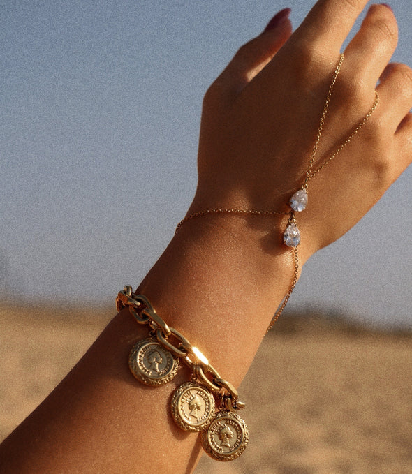 GOLDEN HOUR HAND CHAIN