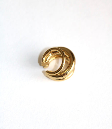 LUSTER EAR CUFF