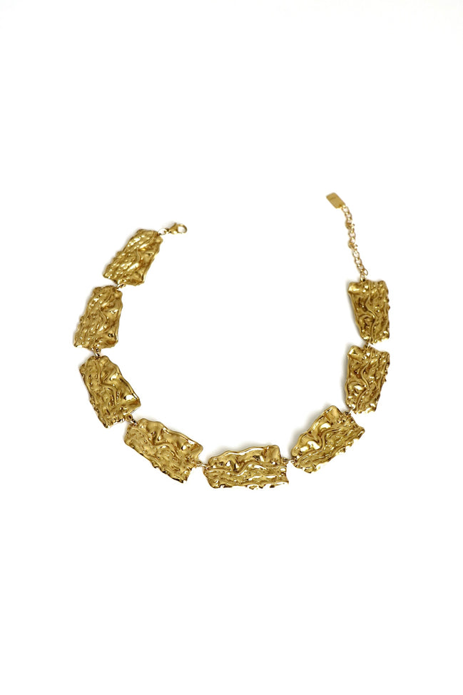 DREAMY CHOKER