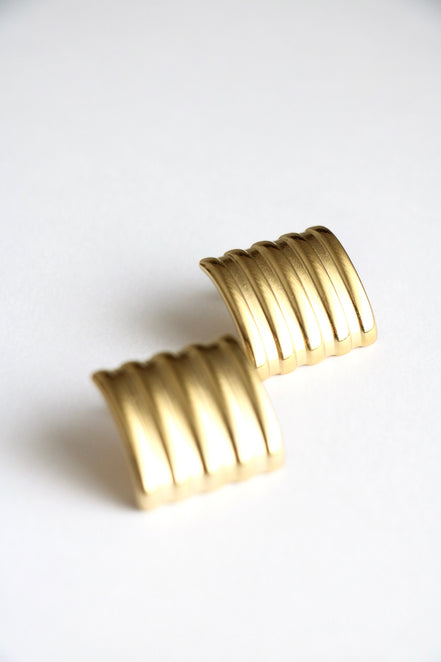 MUSE EARRINGS