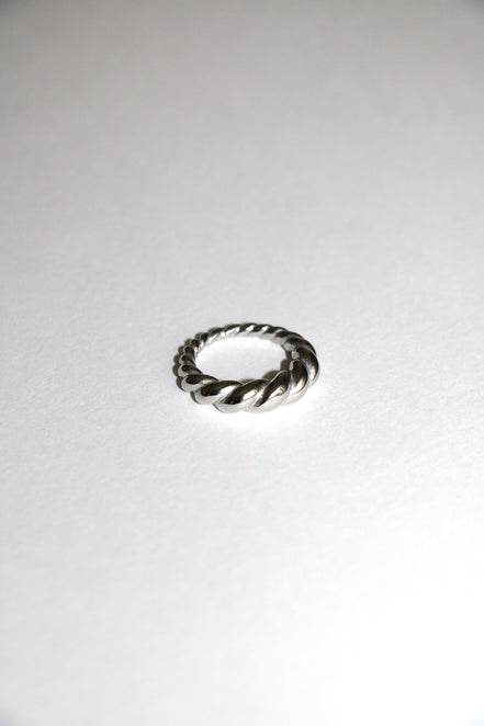 MIKA RING
