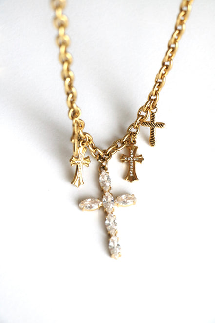 FOLCK NECKLACE