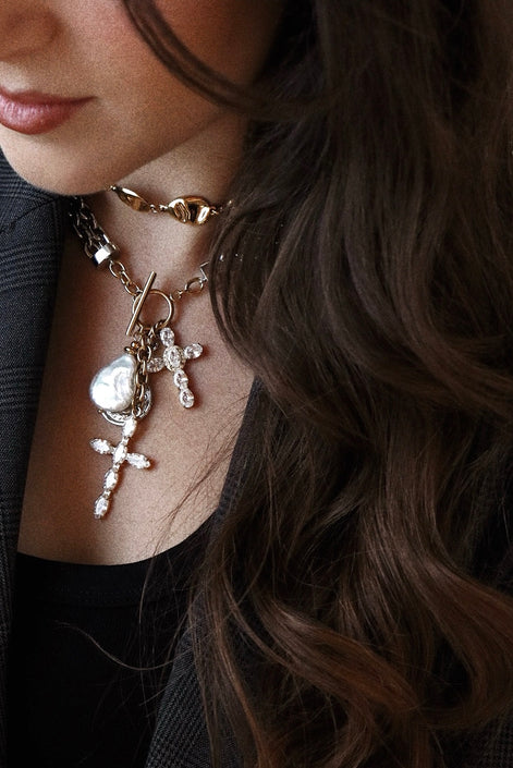 ATTITUDE CHOKER