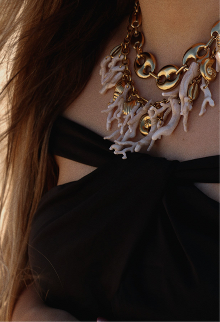 UNDERWATER NECKLACE