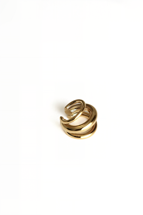 LUSTER EAR CUFF