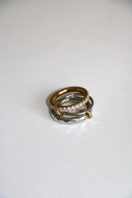 ALLURE RING