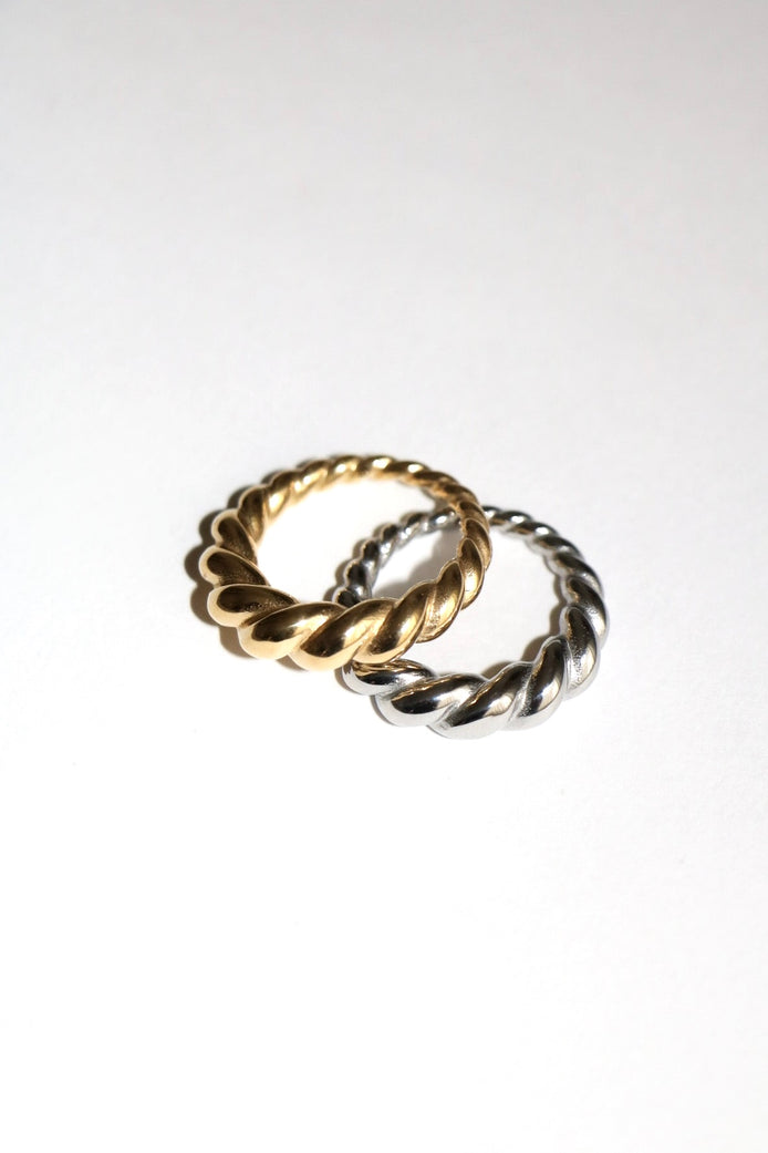 MIKA RING