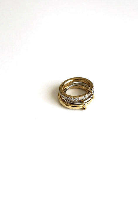 ALLURE RING
