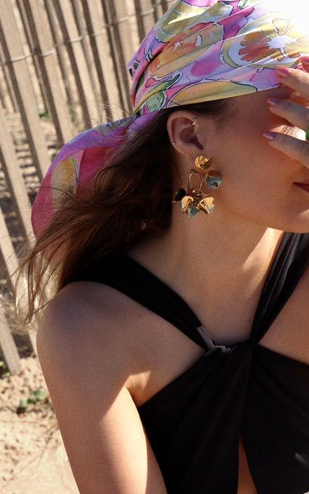 CORAL HOOPS
