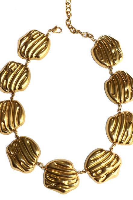 ROYALTY CHOKER