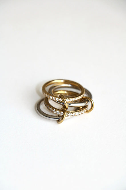 LEVEL RING