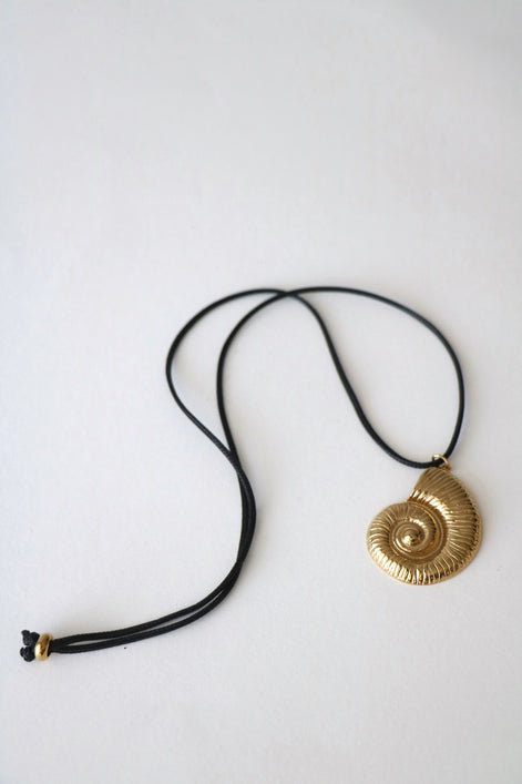 DUNE NECKLACE