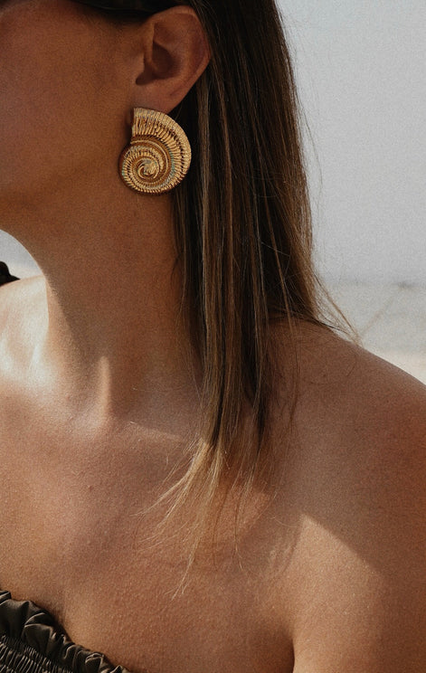 SEA WHELK EARRINGS