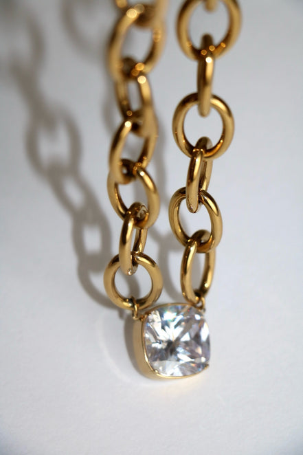 AFTERGLOW NECKLACE