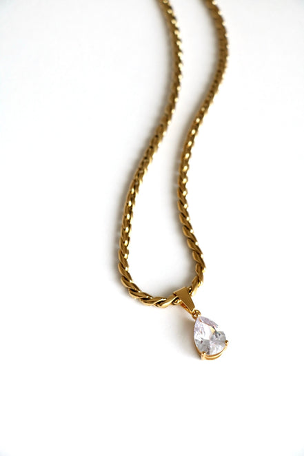 STARRY NECKLACE