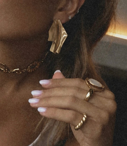 ROYAL MAXI EARRINGS