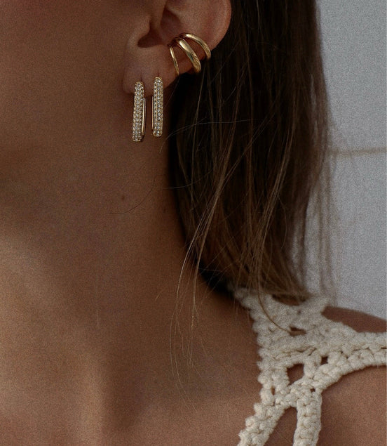 AMORE HOOPS