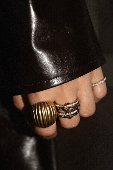 LEVEL RING