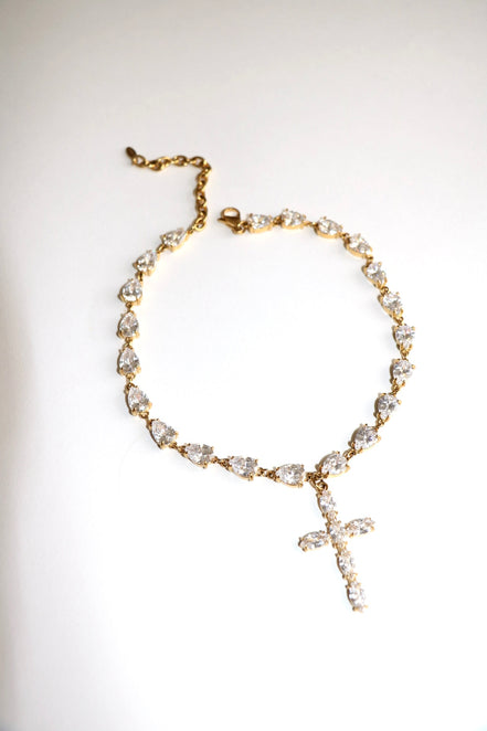 DIVINE NECKLACE