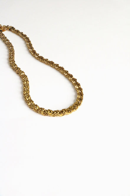 FAYE NECKLACE