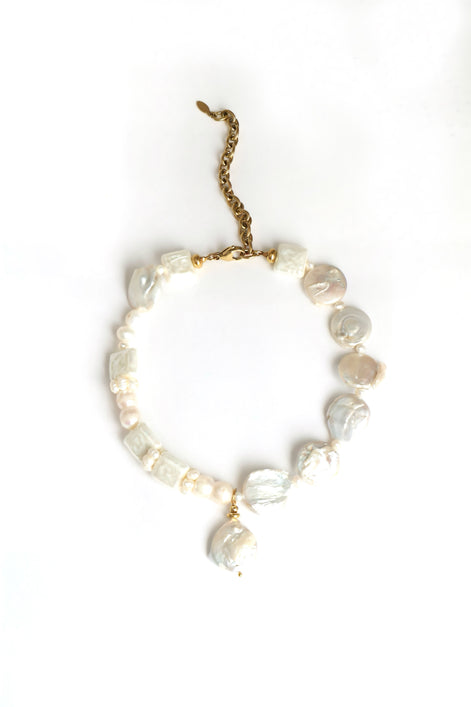 EDIT PEARL CHOKER
