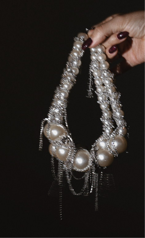 DAZZLING MAXI NECKLACE