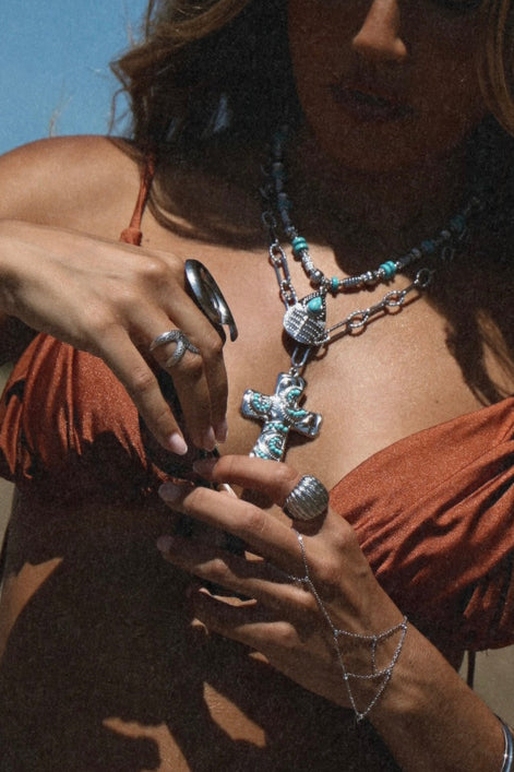 FOLCK NECKLACE