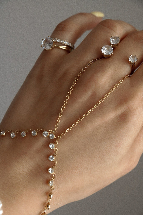 LUSH HAND CHAIN