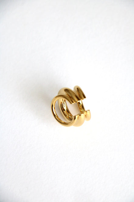 LUSTER EAR CUFF
