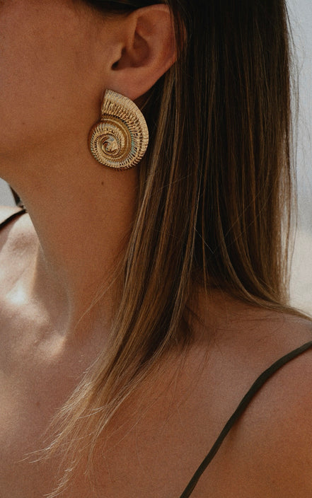 SEA WHELK EARRINGS