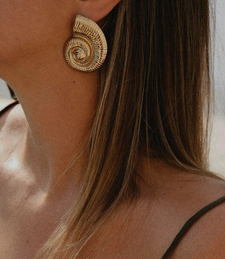SEA WHELK EARRINGS