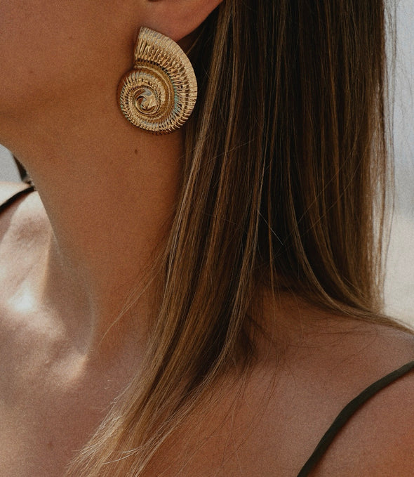 SEA WHELK EARRINGS