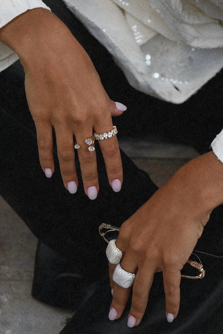 GODDESS RING
